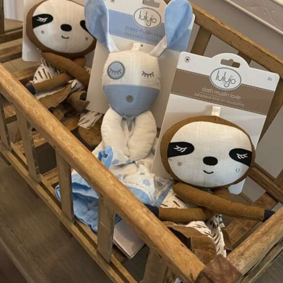 lulujo Baby Muslin Lovies Toy, Blue Puppy - Picture 4 of 5